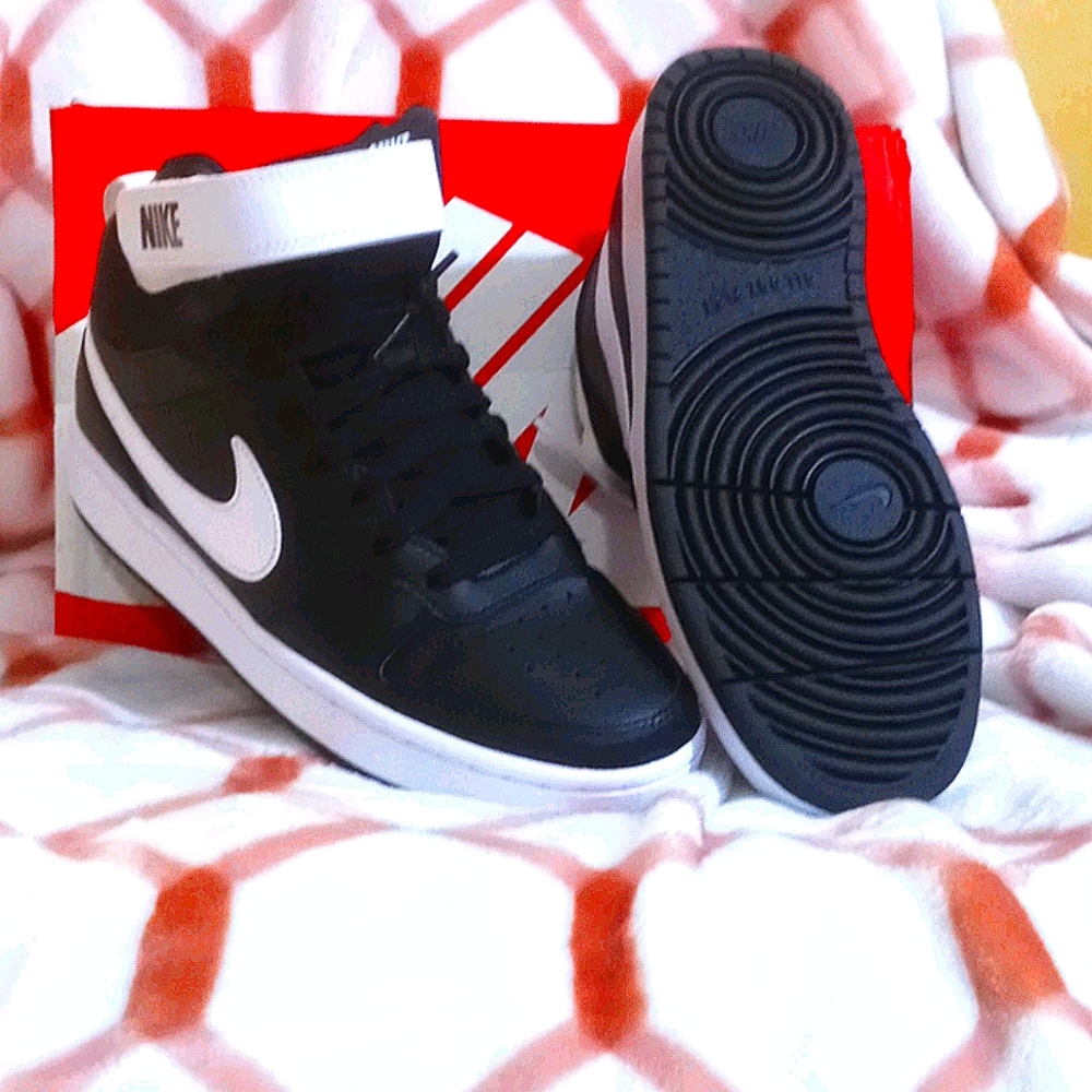 Nike shoes